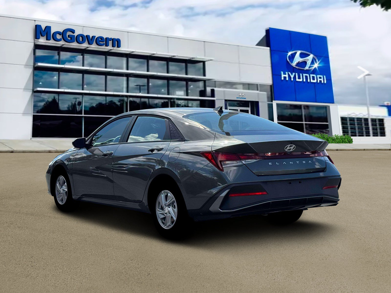New 2026 Hyundai Elantra SE FWD image 5