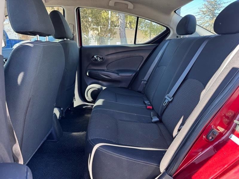 Used 2016 Nissan Versa SV image 8