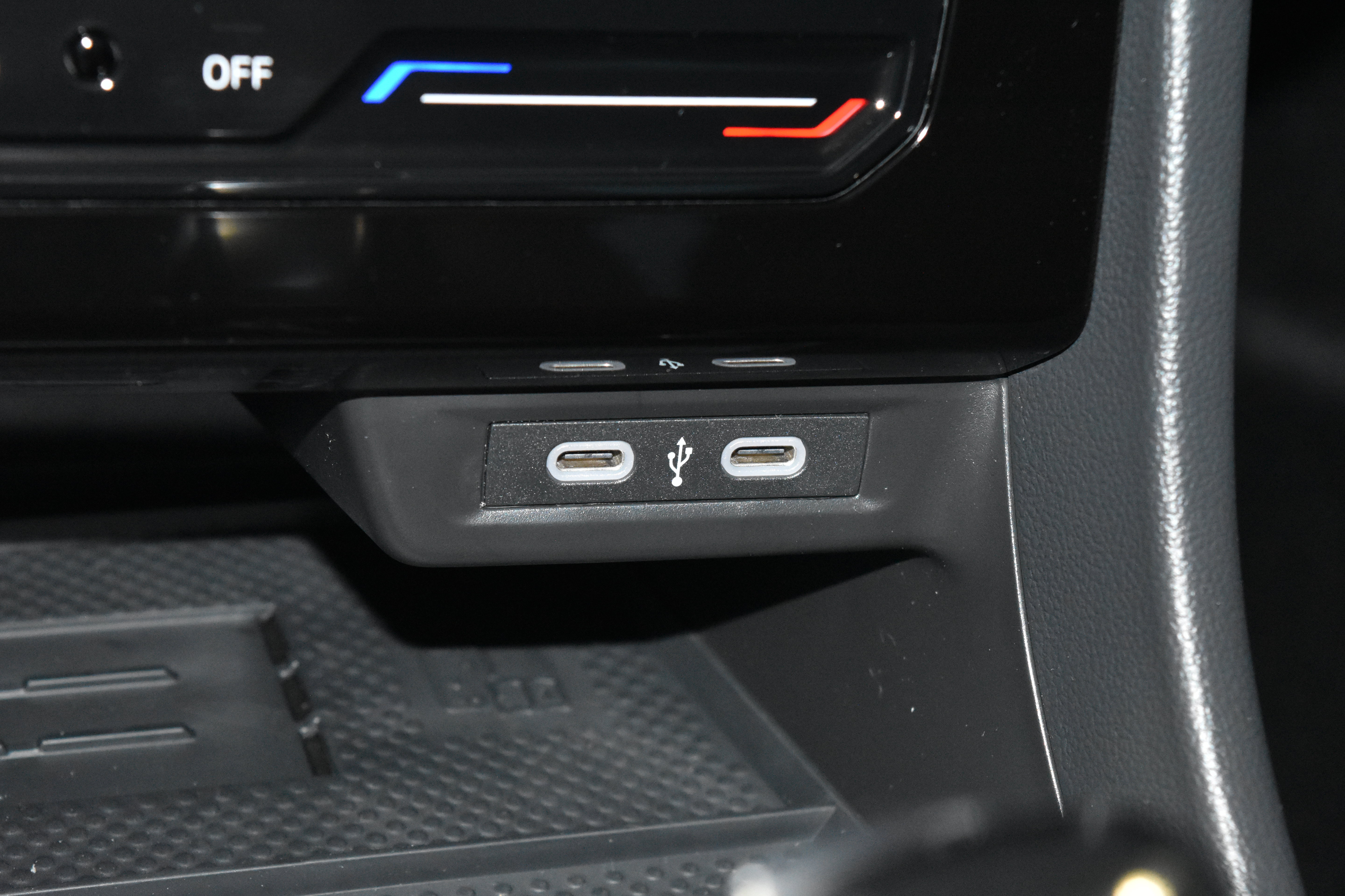 New 2026 Volkswagen Jetta SE FWD image 12