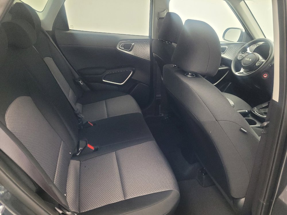Used 2025 Kia Soul LX image 19