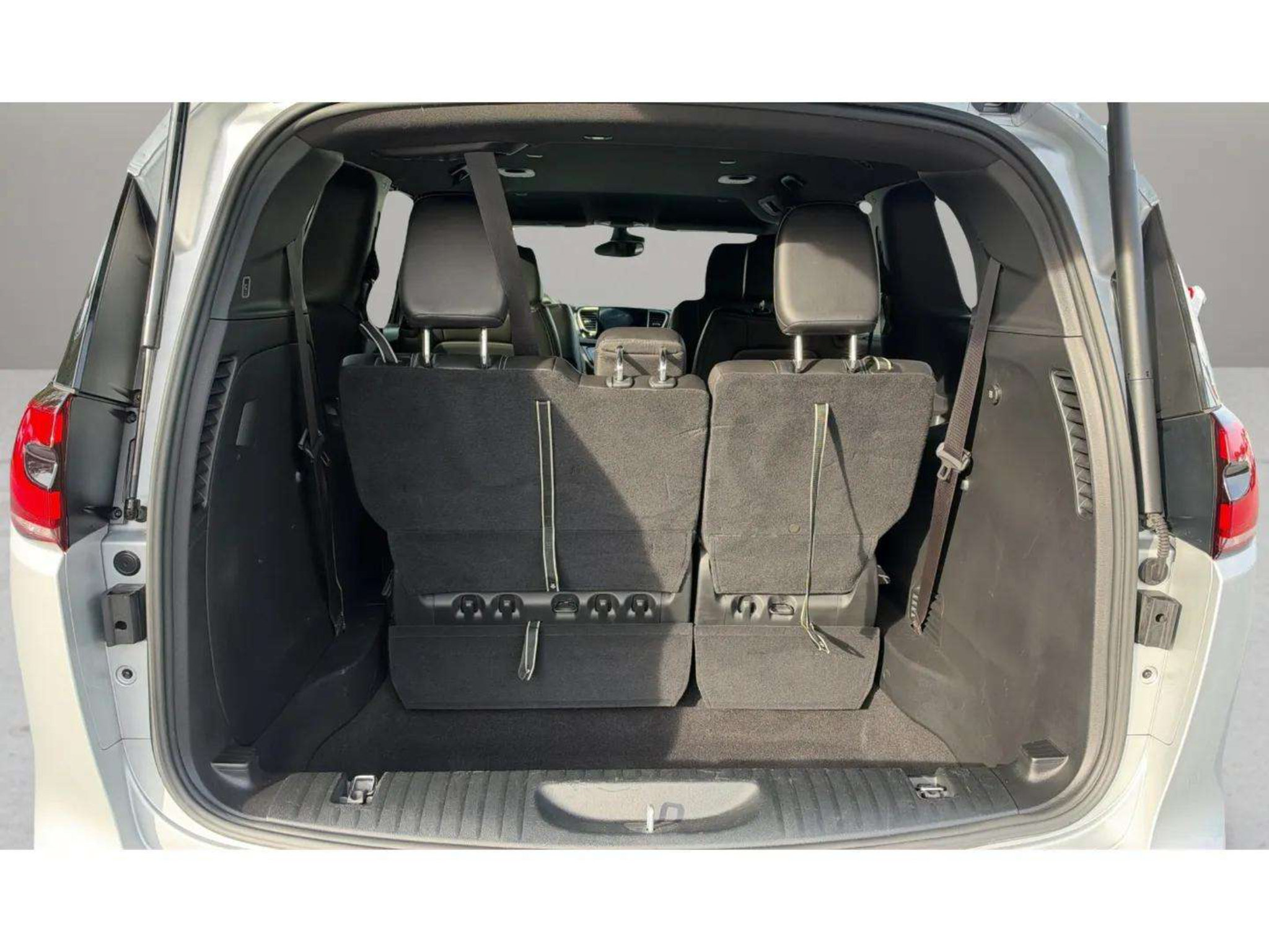Used 2026 Chrysler Pacifica Select w/ S Appearance Package FWD image 10