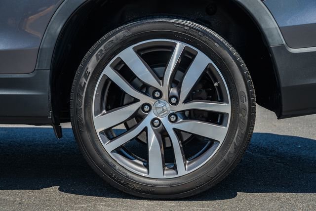 Used 2017 Honda Pilot Touring image 19