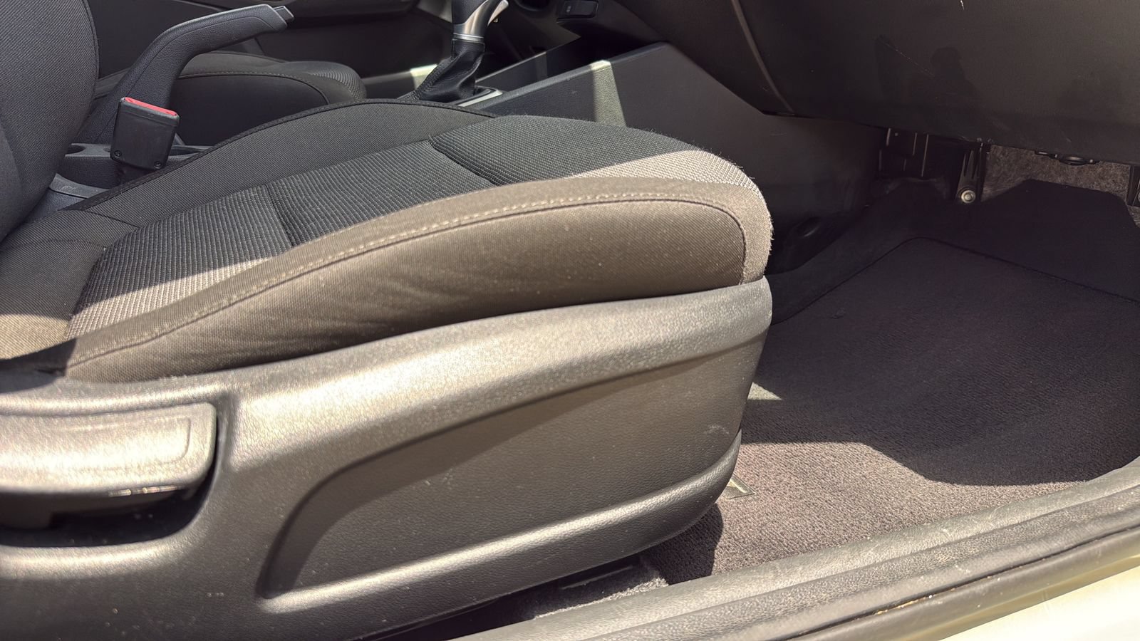 Used 2020 Hyundai Accent SE FWD image 22