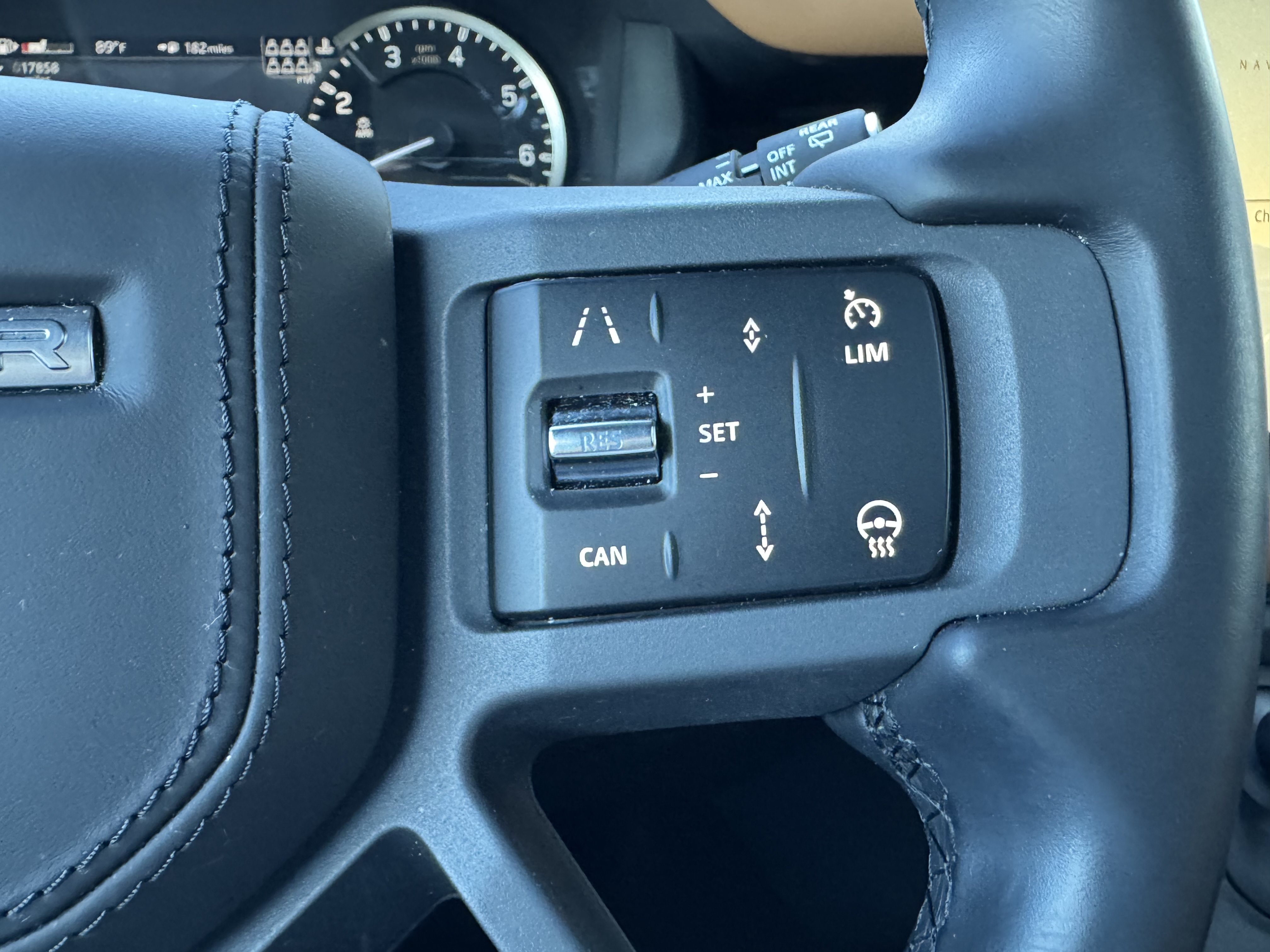 Certified 2023 Land Rover Defender 130 X AWD/4WD image 17