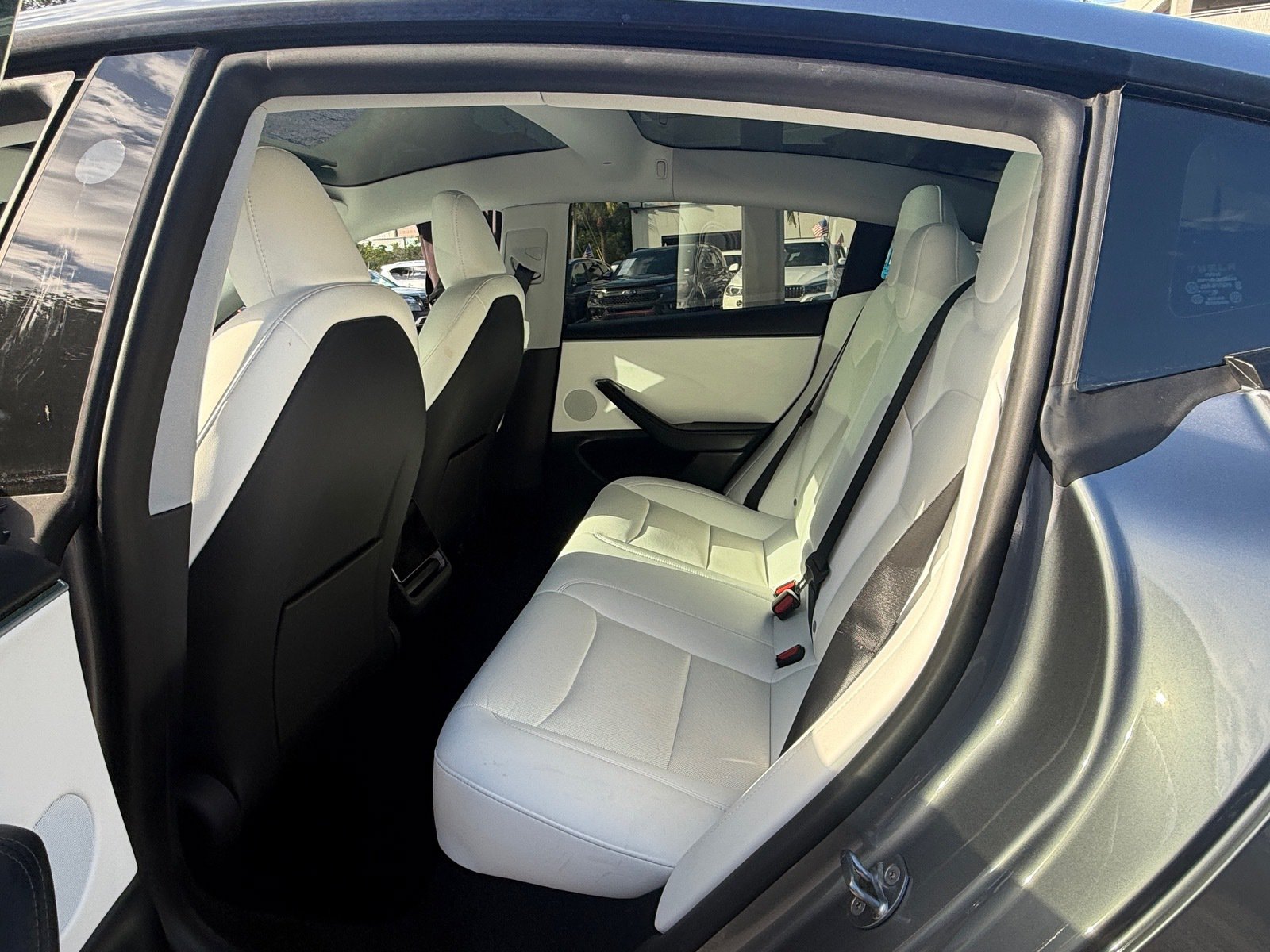 Used 2025 Tesla Model 3 Long Range RWD image 11