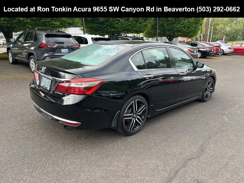 Used 2017 Honda Accord Sport image 4