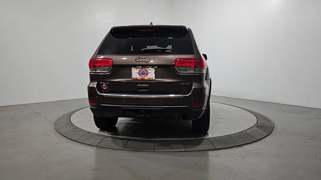 Used 2017 Jeep Grand Cherokee Limited AWD/4WD image 4