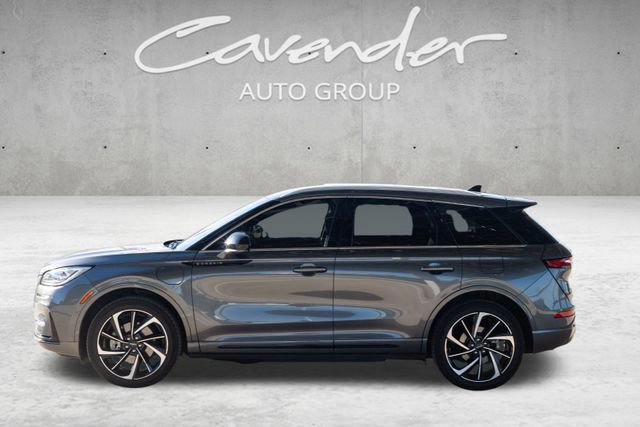 Used 2024 Lincoln Corsair Grand Touring image 4