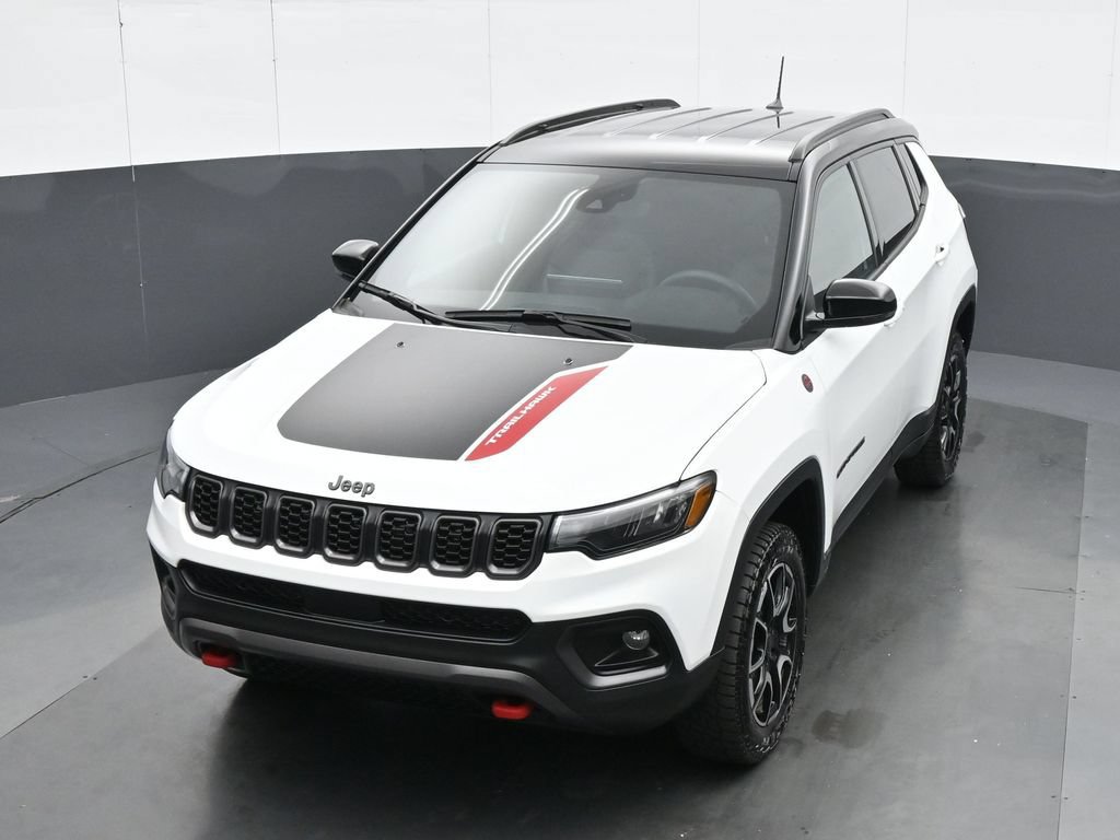 Used 2026 Jeep Compass Trailhawk AWD/4WD image 20