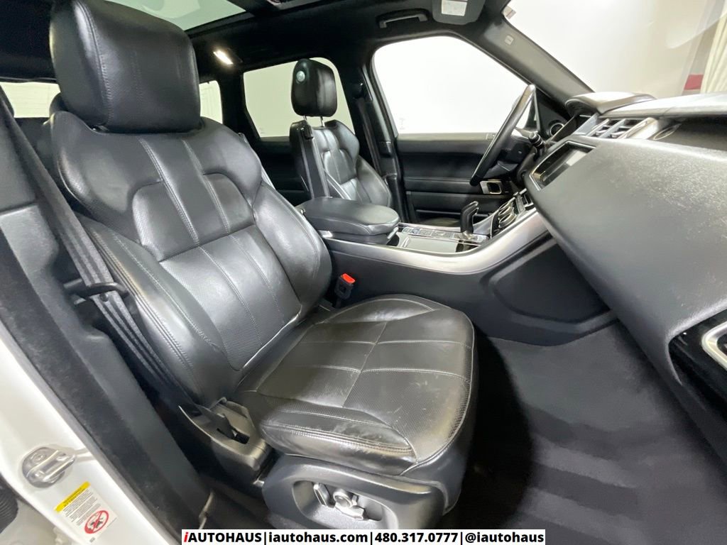 Used 2017 Land Rover Range Rover Sport HSE image 25