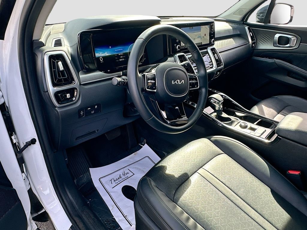 Certified 2023 Kia Sorento SX AWD/4WD image 9