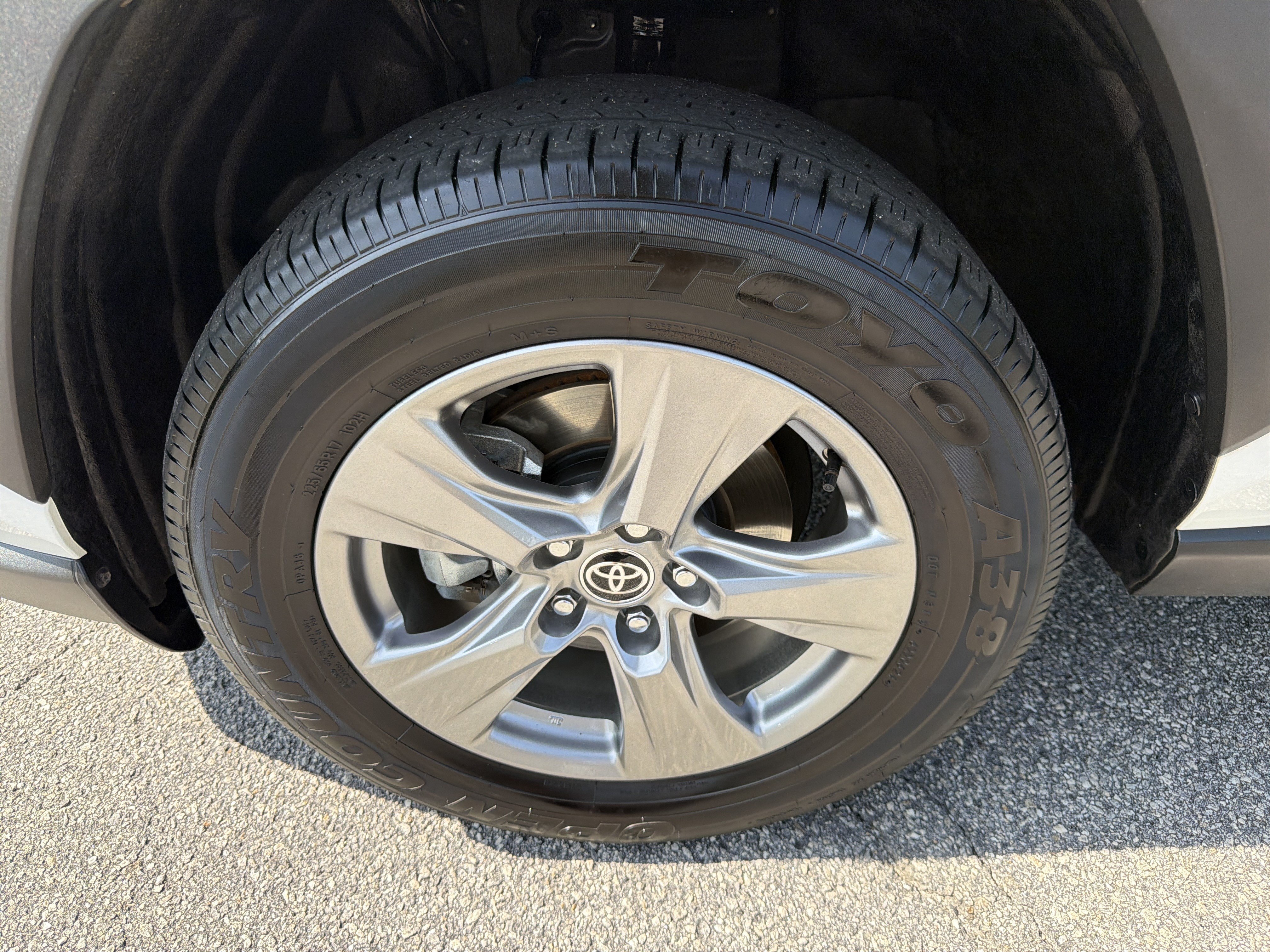 Certified 2024 Toyota RAV4 XLE AWD/4WD image 20
