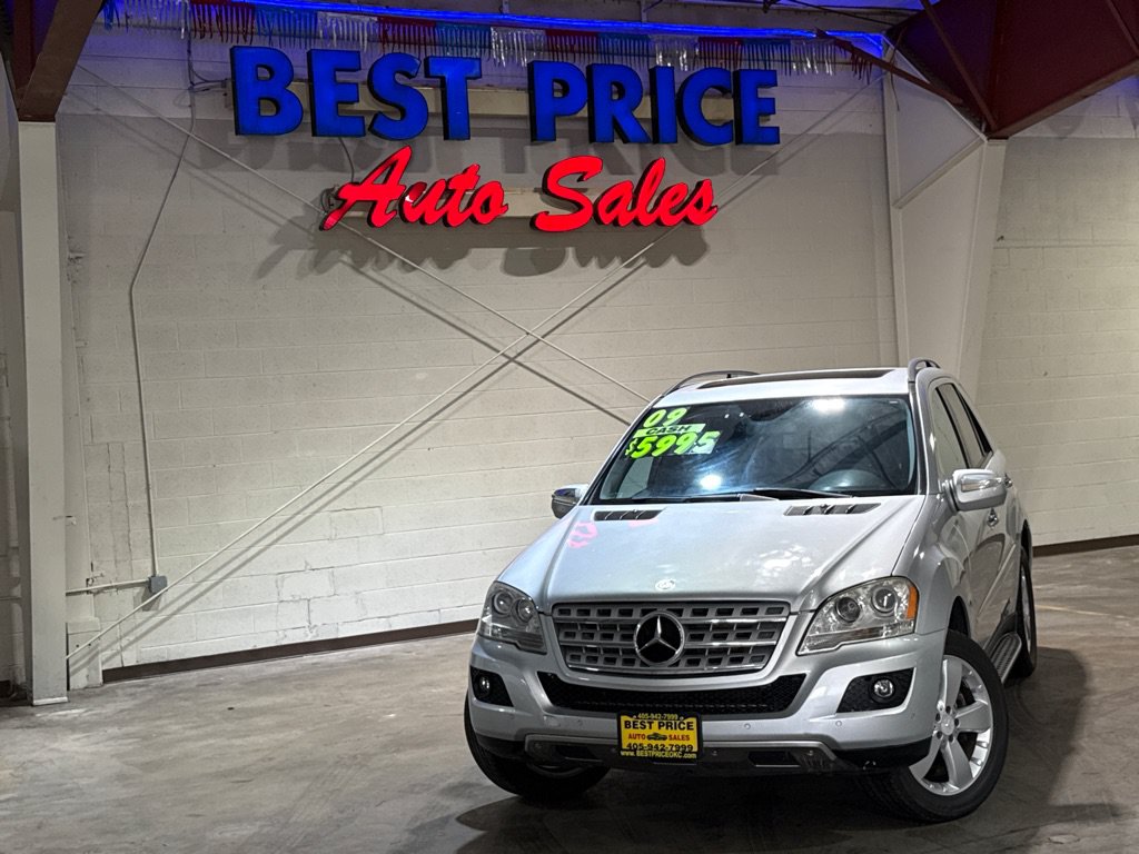 Used 2009 Mercedes-Benz ML 350 4MATIC image 2