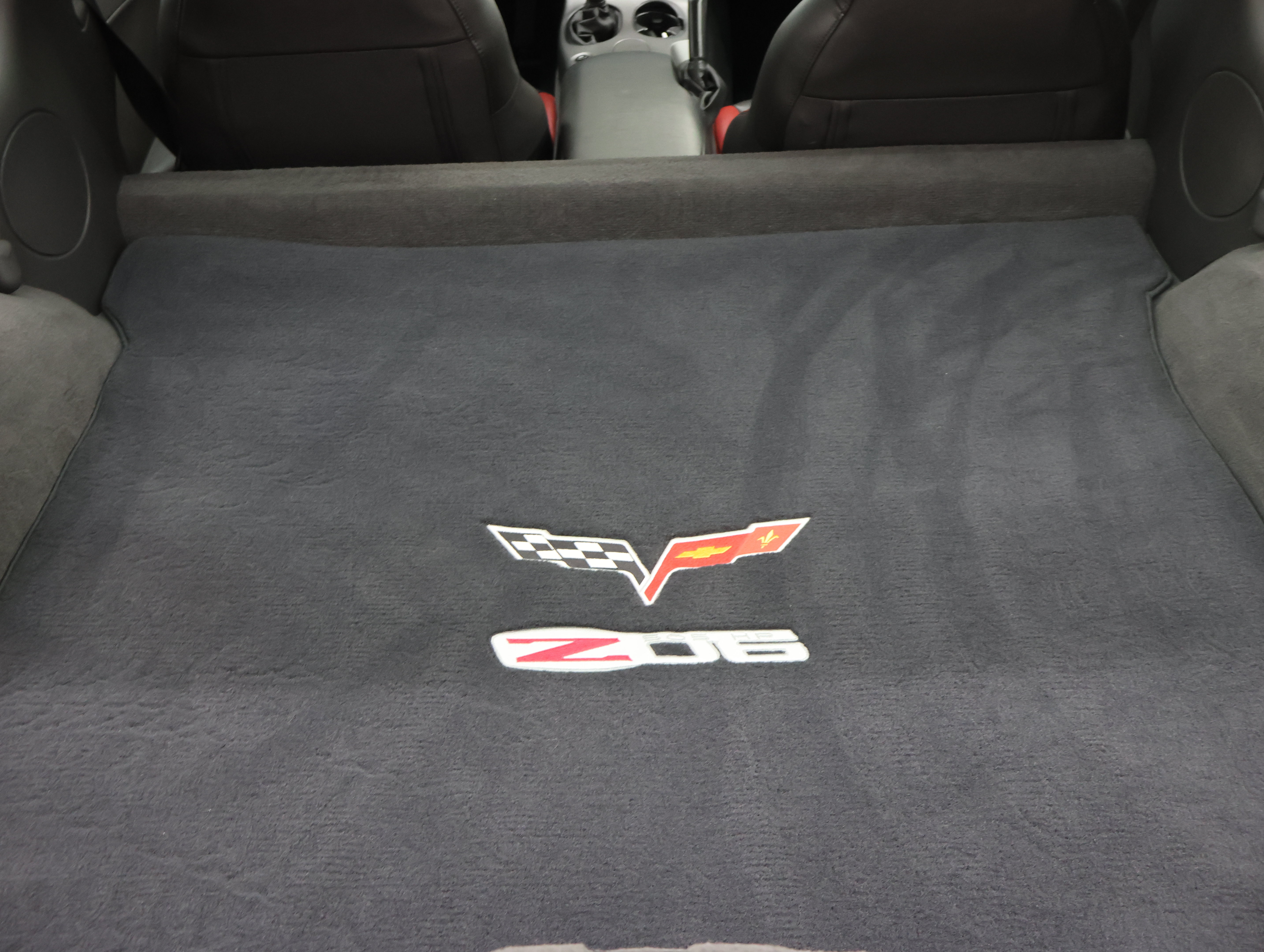 Used 2007 Chevrolet Corvette Z06 w/ Preferred Equipment Group RWD image 24