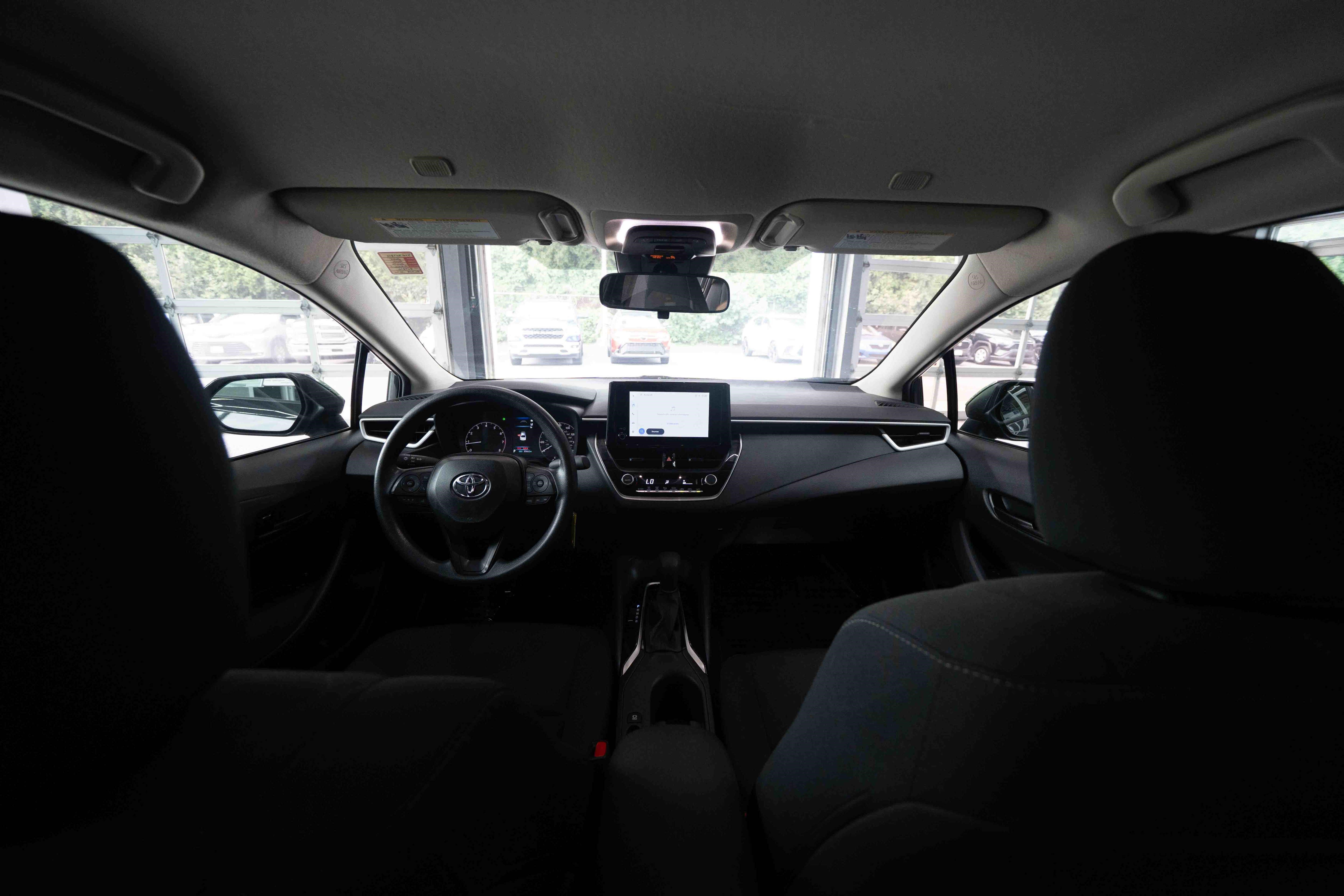 Used 2025 Toyota Corolla LE FWD image 19
