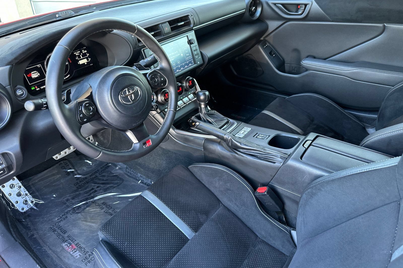 Used 2024 Toyota GR86 Premium w/ Performance Package RWD image 9