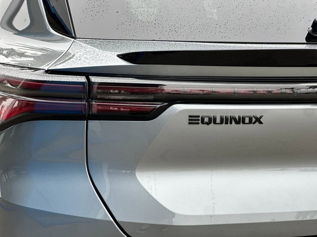 Used 2026 Chevrolet Equinox EV LT image 26