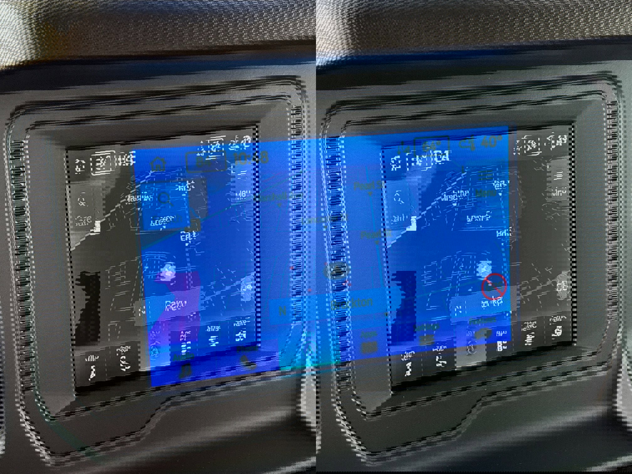 Used 2022 Ford Bronco Outer Banks image 2