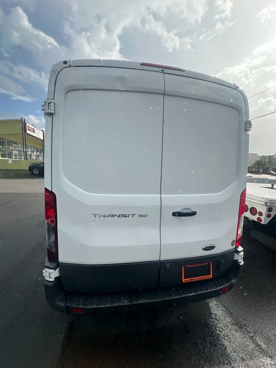 Used 2017 Ford Transit 150 130 Medium Roof RWD image 8