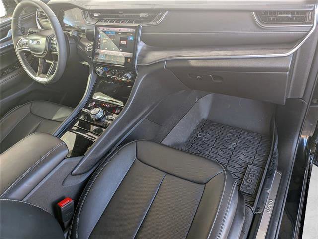 Used 2024 Jeep Grand Cherokee Overland w/ Trailer Tow Package image 23