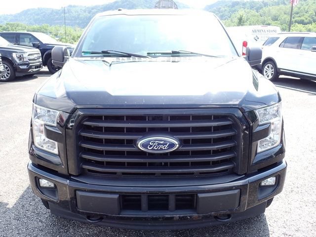 Used 2017 Ford F150 XLT w/ Equipment Group 302A Luxury AWD/4WD image 9