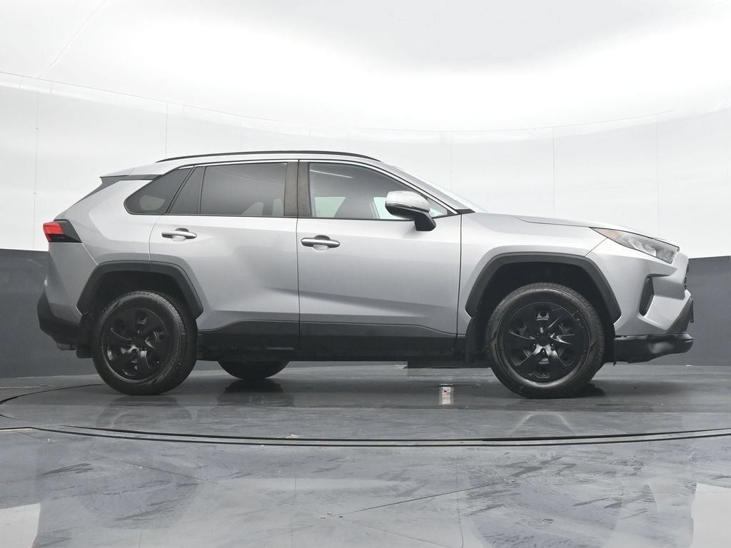 Used 2020 Toyota RAV4 LE w/ All Weather Liner Package AWD/4WD image 31