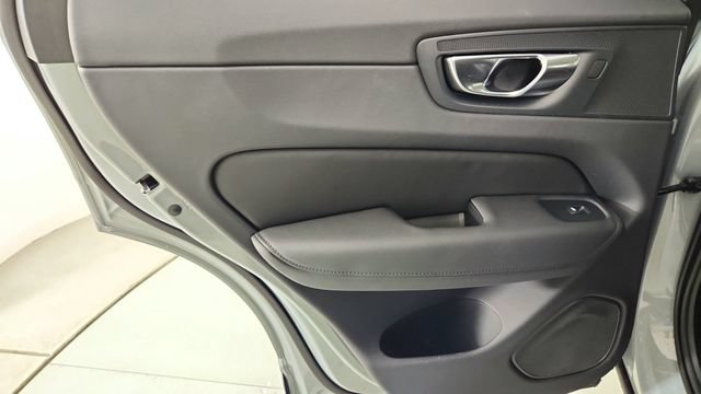 New 2026 Volvo XC60 B5 Plus w/ Climate Package AWD/4WD image 28