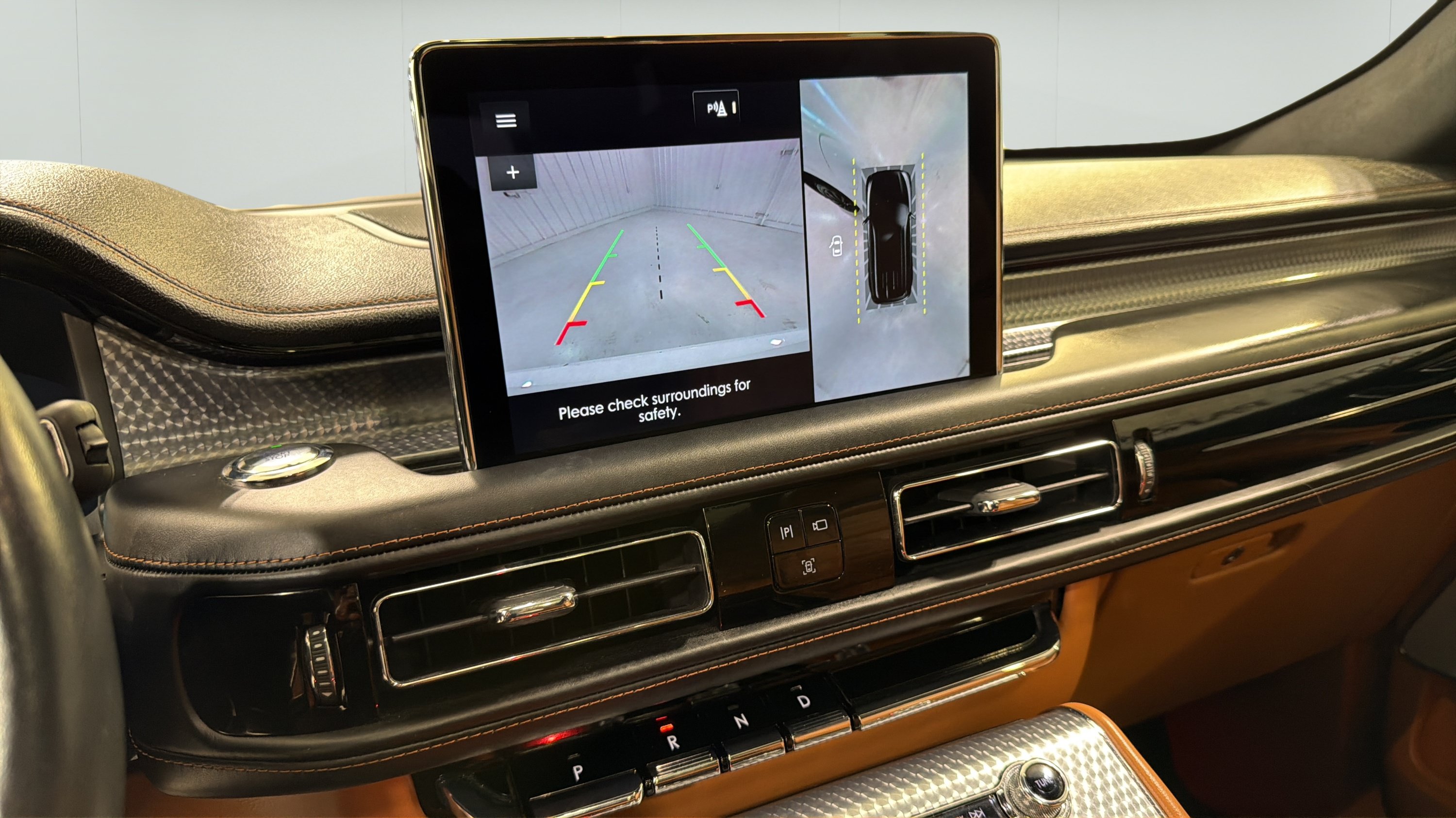 Used 2023 Lincoln Aviator Black Label Grand Touring w/ Class IV Trailer Tow Package AWD/4WD image 16