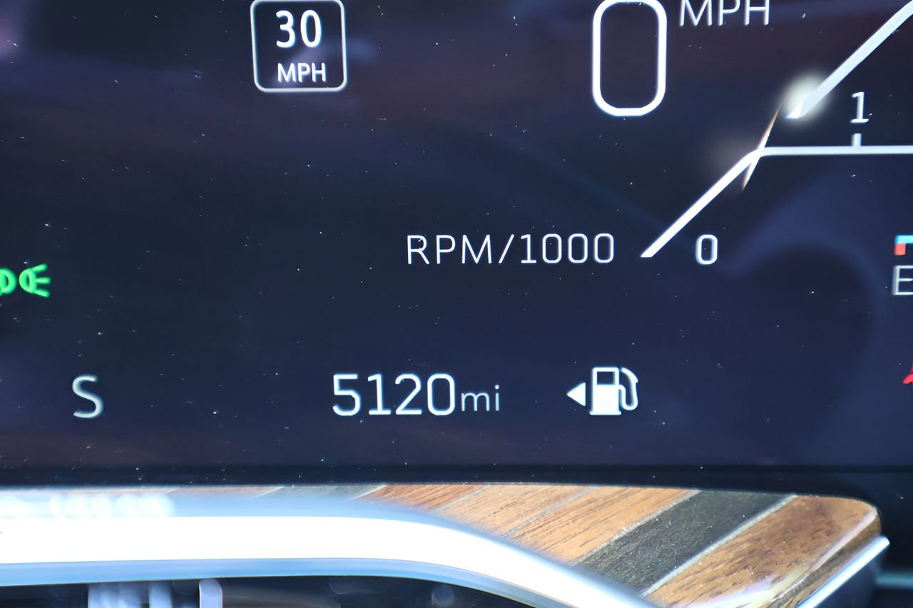 Certified 2025 Cadillac Escalade Sport Platinum image 29