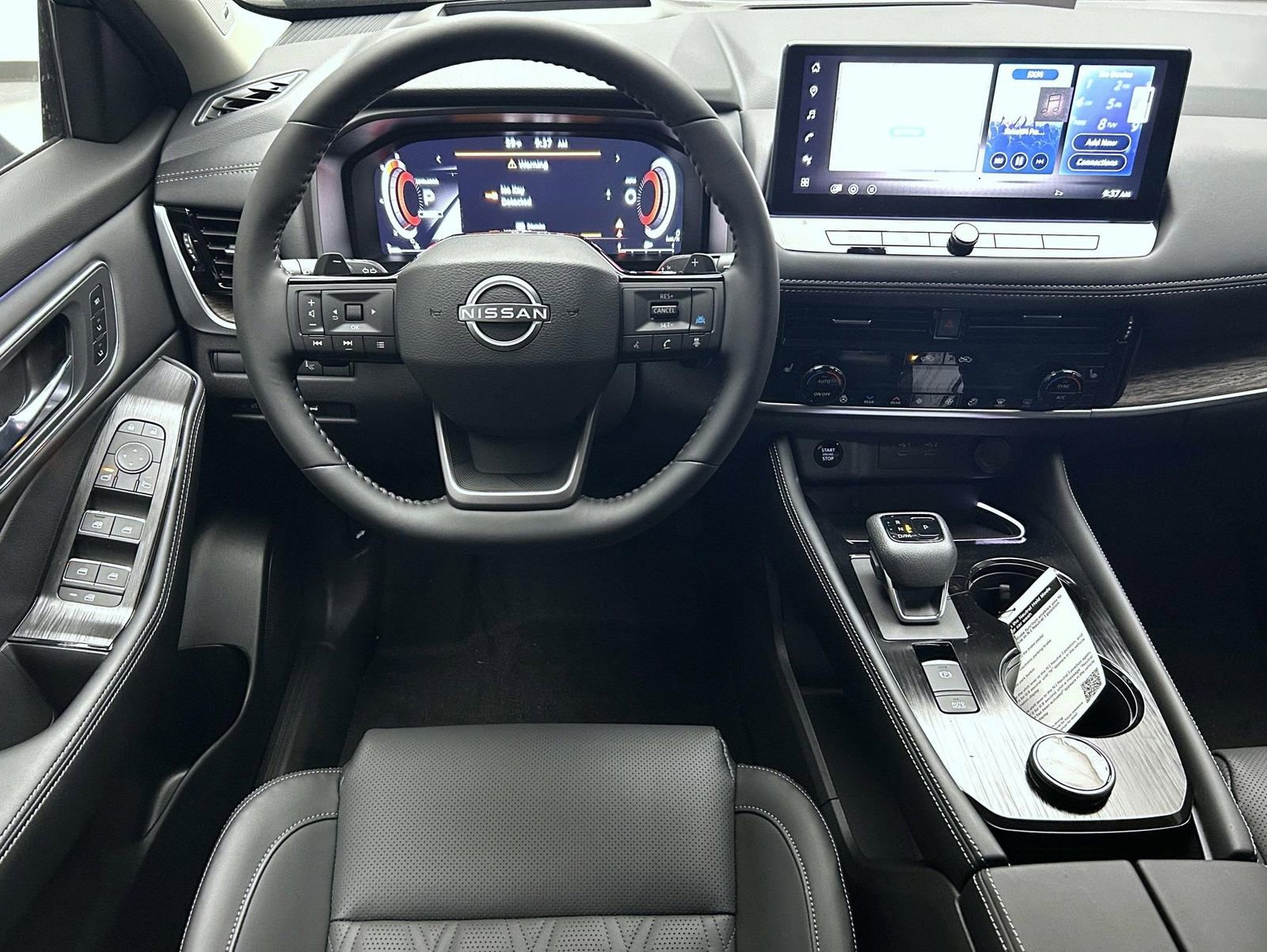 New 2026 Nissan Rogue Platinum image 13