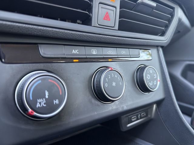 Used 2021 Volkswagen Jetta S image 19