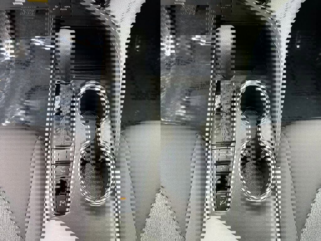 Used 2023 Toyota Camry LE image 21