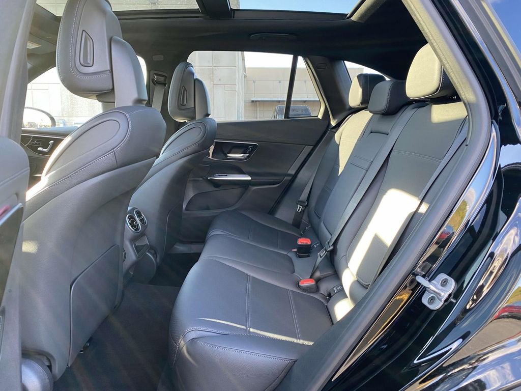 Certified 2025 Mercedes-Benz GLC 300 4MATIC image 12