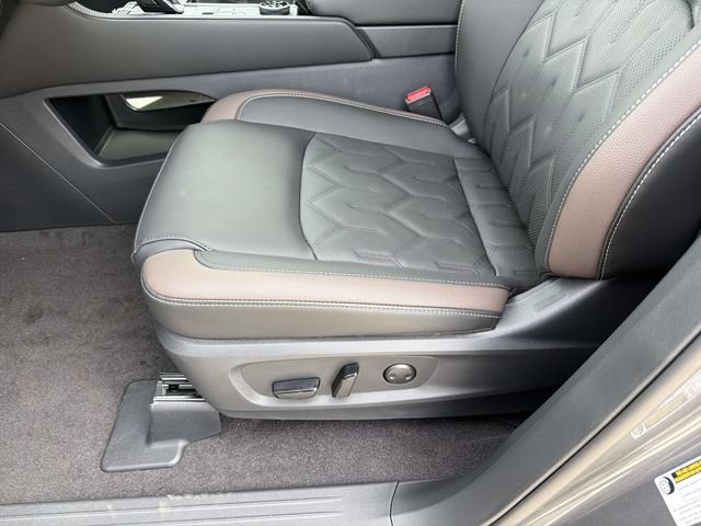 New 2026 Nissan Pathfinder Platinum AWD/4WD image 15