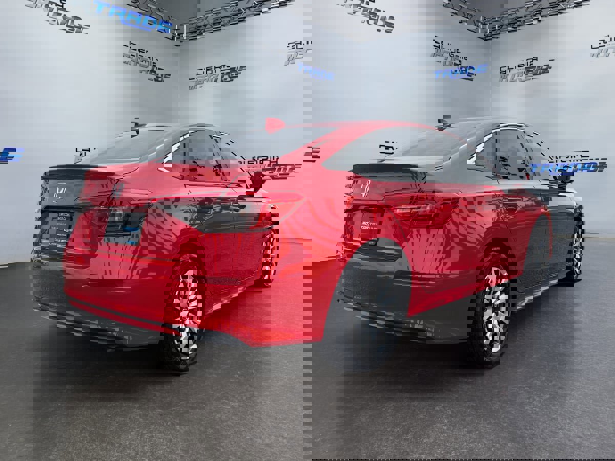 Used 2024 Honda Civic LX image 5