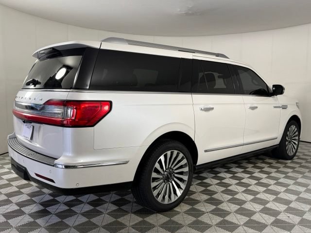Used 2018 Lincoln Navigator L Reserve w/ Technology Package AWD/4WD image 12