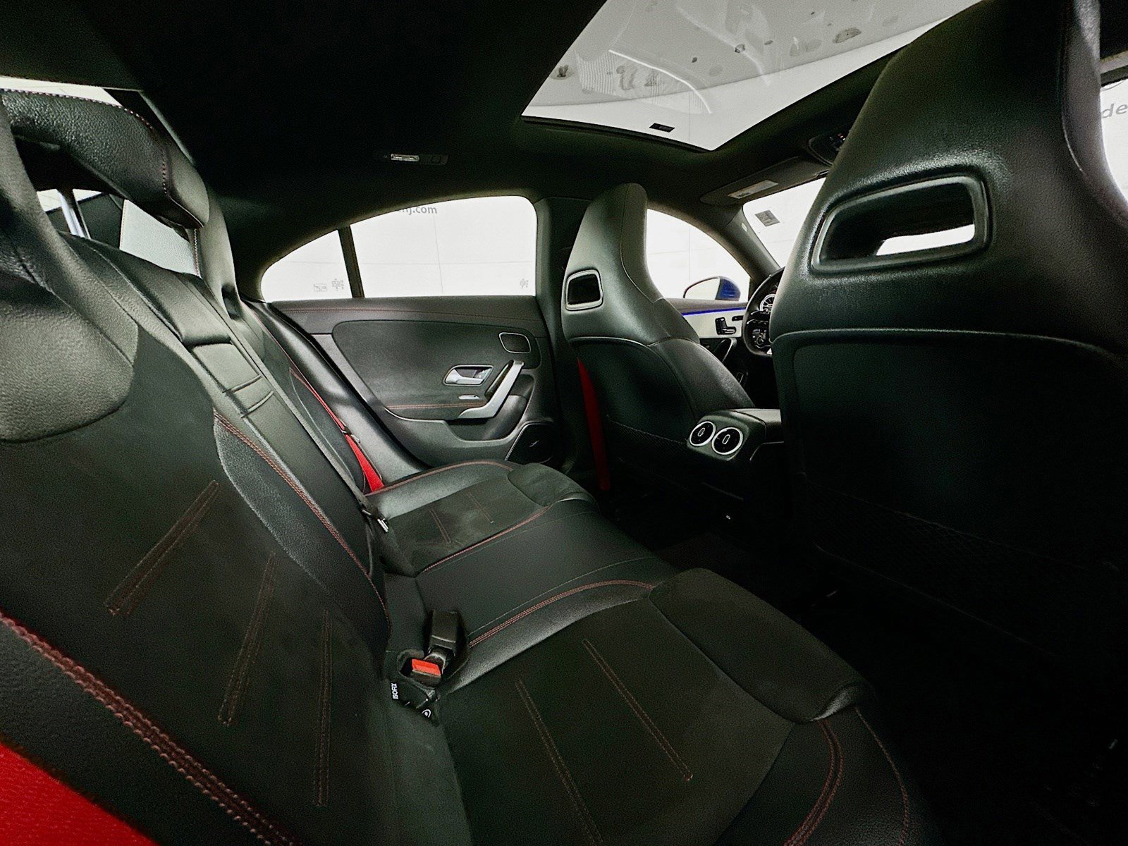 Used 2024 Mercedes-Benz CLA 35 AMG CLA 35 AMG Exclusive 4MATIC image 30