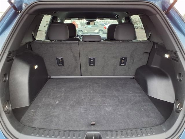 Used 2025 Chevrolet Equinox LT image 70