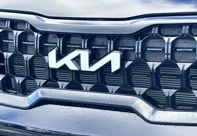 Used 2024 Kia Telluride EX X-Line image 4