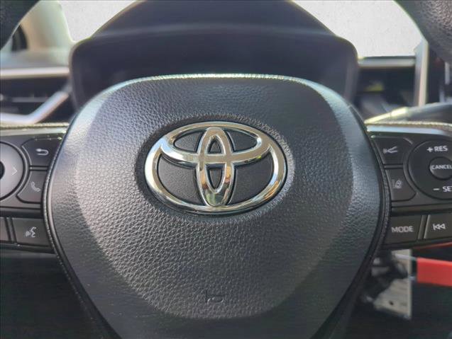 Used 2020 Toyota Corolla LE image 21
