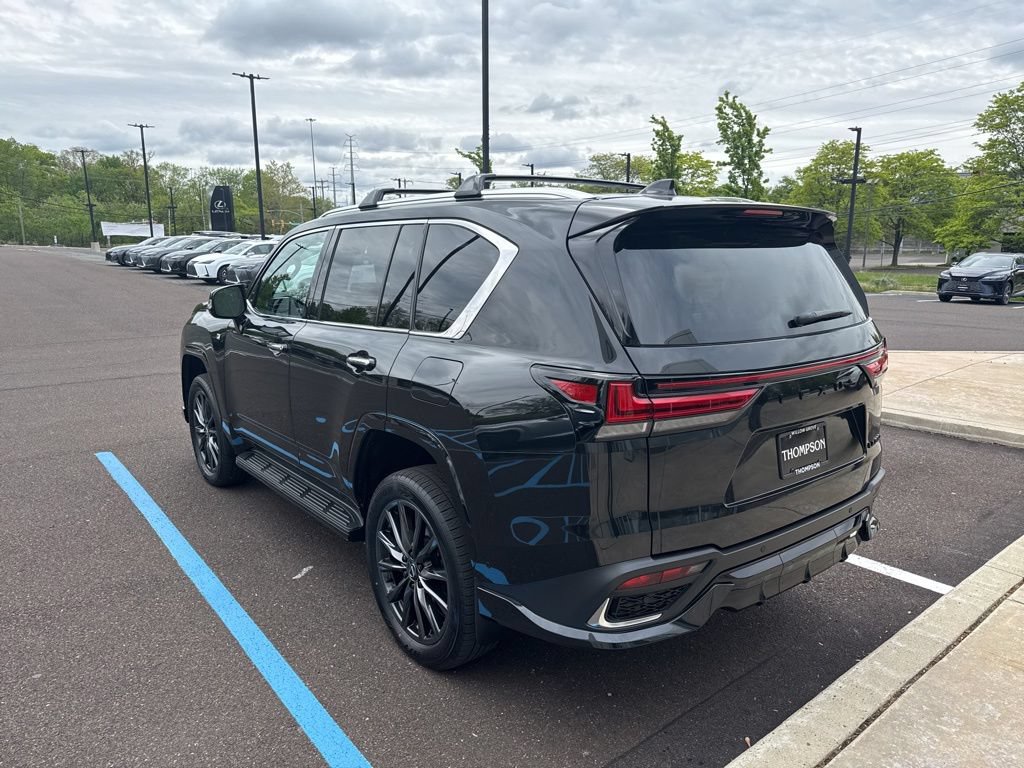 New 2026 Lexus LX 700h F Sport AWD/4WD image 8