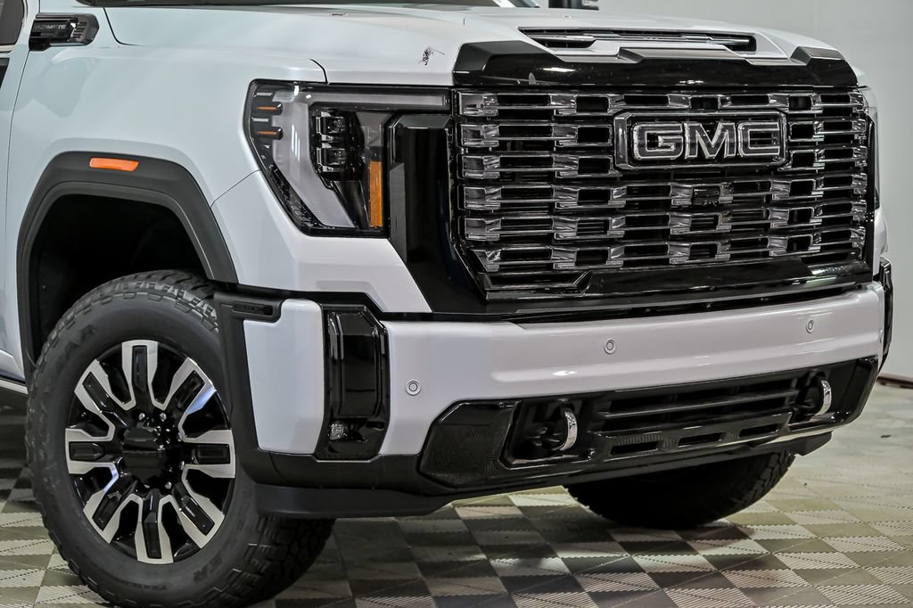 New 2026 GMC Sierra 2500 Denali Ultimate w/ Max Trailering Package AWD/4WD video 2