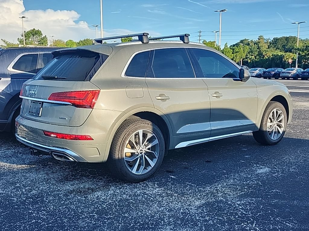 Used 2023 Audi Q5 2.0T Premium Plus w/ Premium Plus Package AWD/4WD image 4