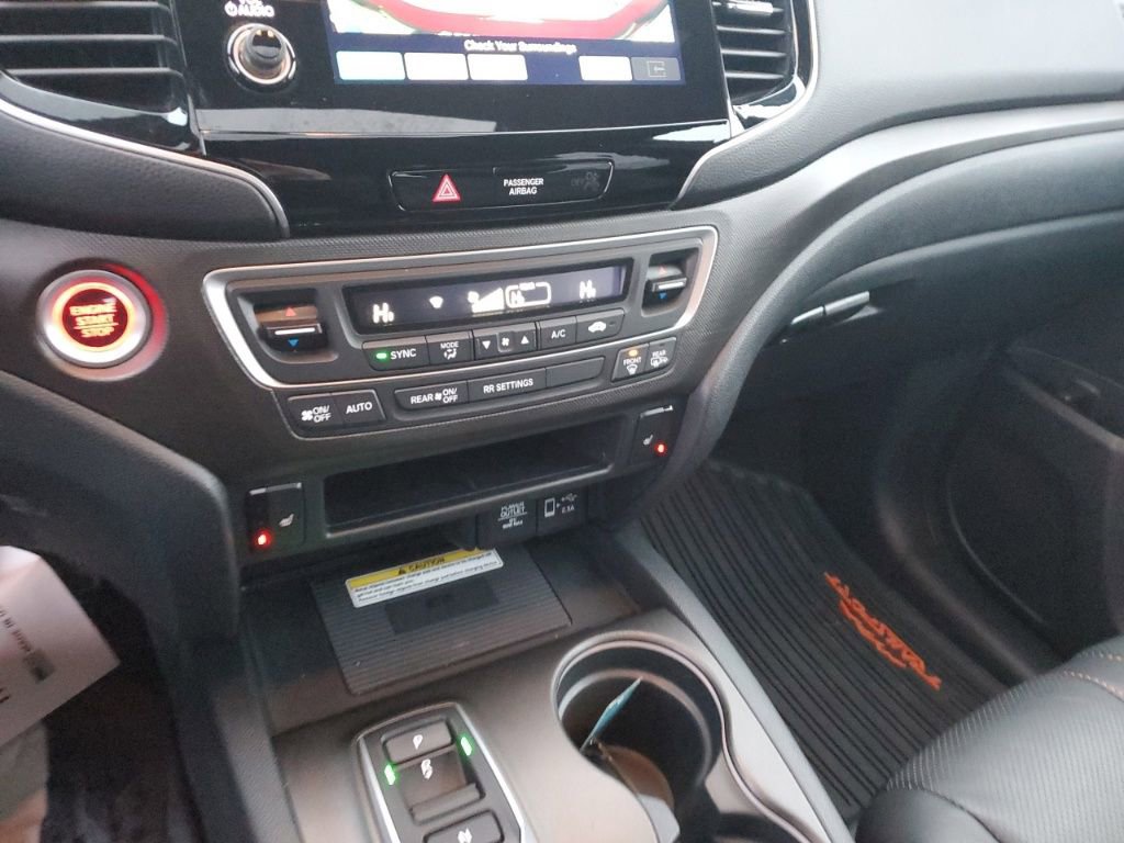 Certified 2023 Honda Passport TrailSport image 23