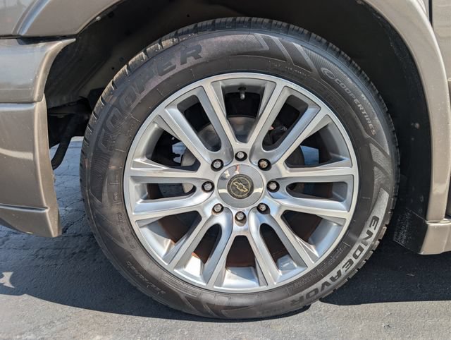 Used 2019 Chevrolet Express 2500 RWD image 31