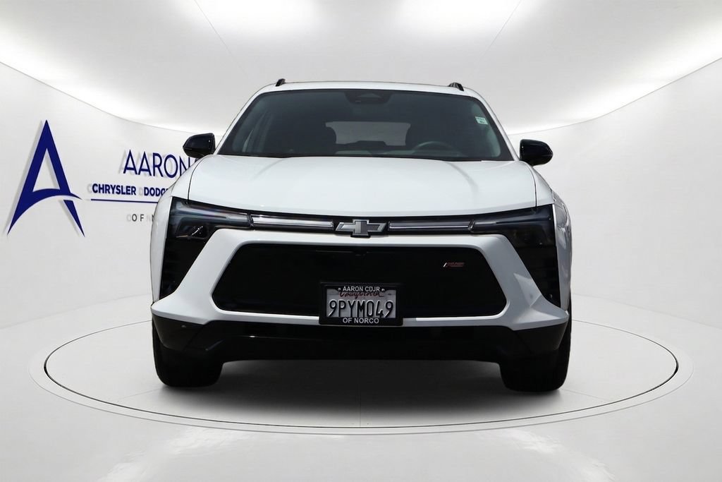 Used 2024 Chevrolet Blazer EV RS AWD/4WD image 2