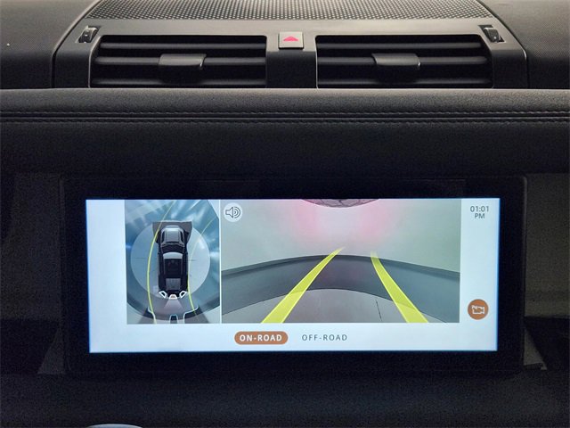 Used 2021 Land Rover Defender 110 image 17