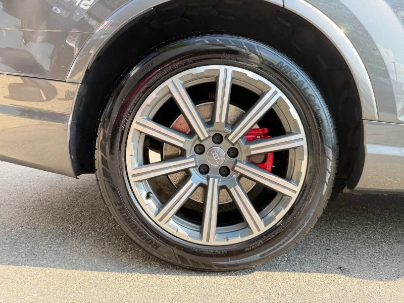 Used 2019 Audi Q7 3.0T Prestige AWD/4WD image 42