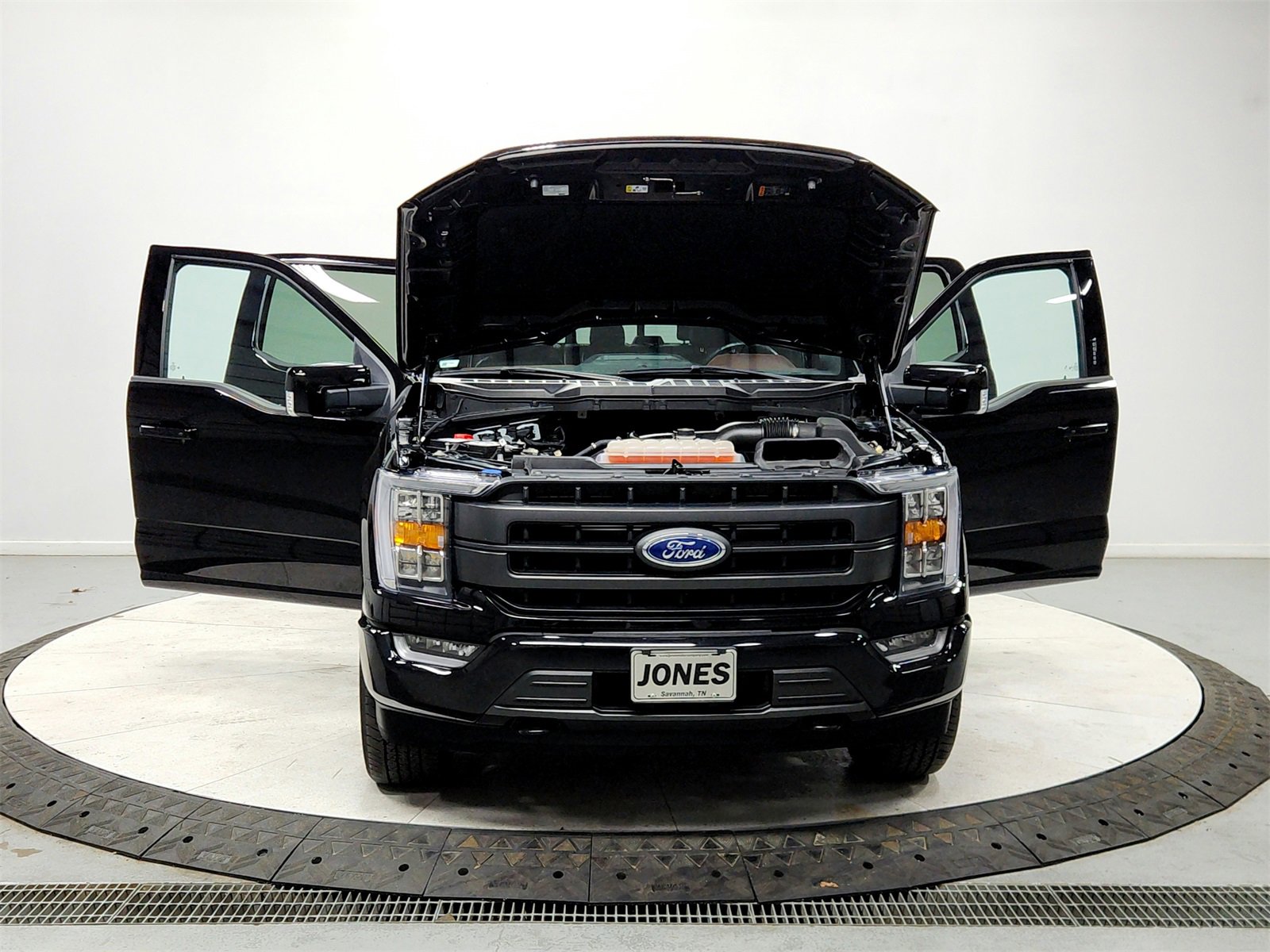 Used 2023 Ford F150 Lariat image 10