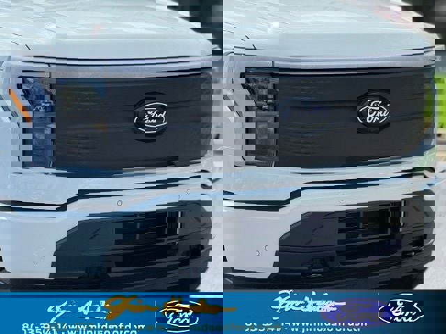 New 2025 Ford F150 Lightning Flash image 3